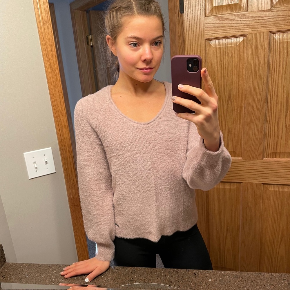 A&F fuzzy pink sweater